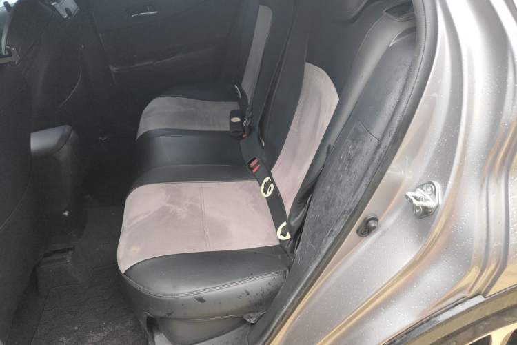 Used Toyota IZOA 2021 2.0L Enjoy Edition Left Rear Seat