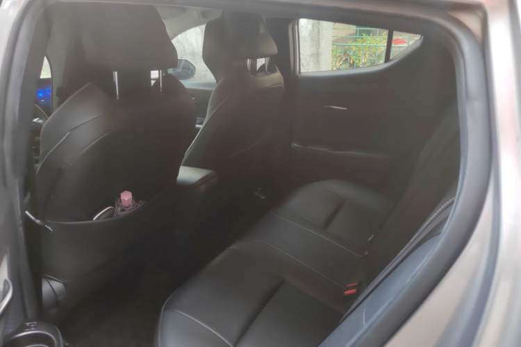 Used Toyota IZOA 2021 2.0L Yidong Edition Left Rear Seat