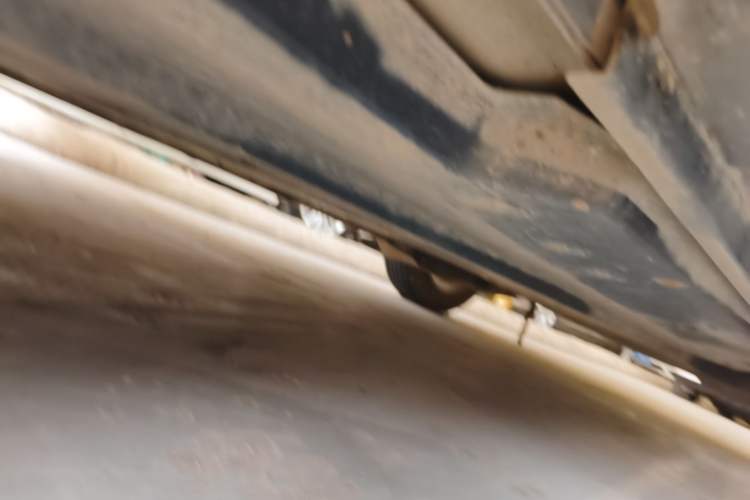 Used Toyota IZOA 2021 2.0L Enjoy Edition Left Side Sill