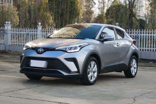 Used Toyota IZOA 2021 2.0L Enjoy Edition