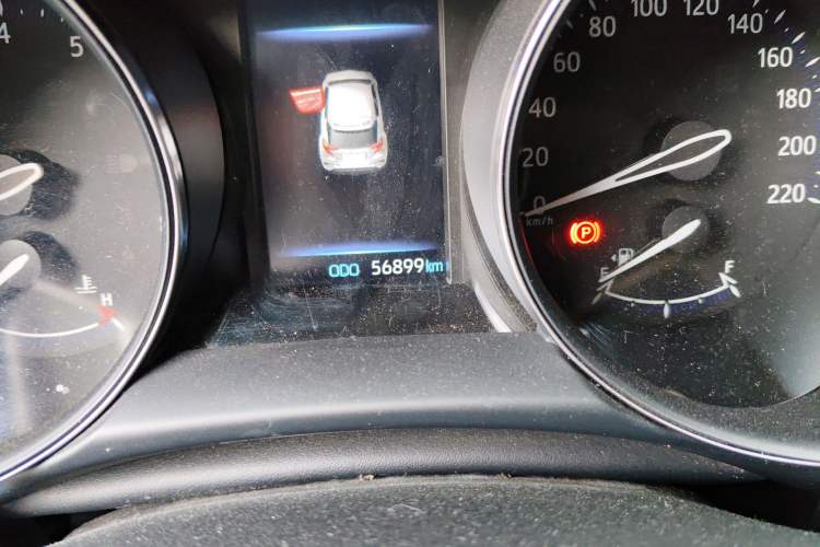 Used Toyota IZOA 2021 2.0L Enjoy Edition Odometer Close Up