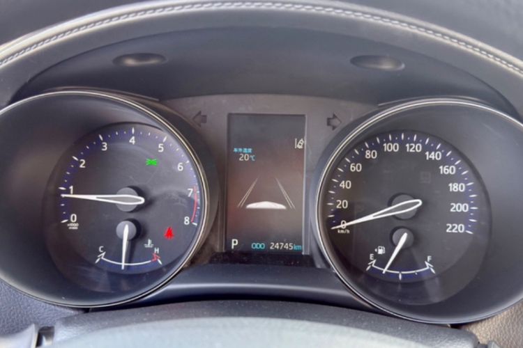 Used Toyota IZOA 2021 2.0L Yixing Version Odometer Close Up