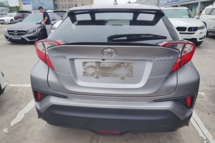 Used Toyota IZOA 2021 2.0L Yichi Version Rear