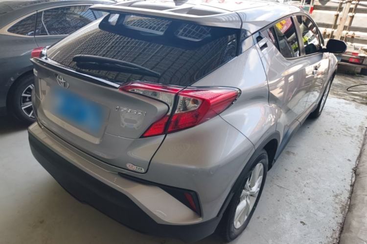 Used Toyota IZOA 2021 2.0L Enjoy Edition Rear Right 45 Deg