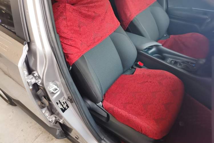 Used Toyota IZOA 2021 2.0L Enjoy Edition Right Front Seat
