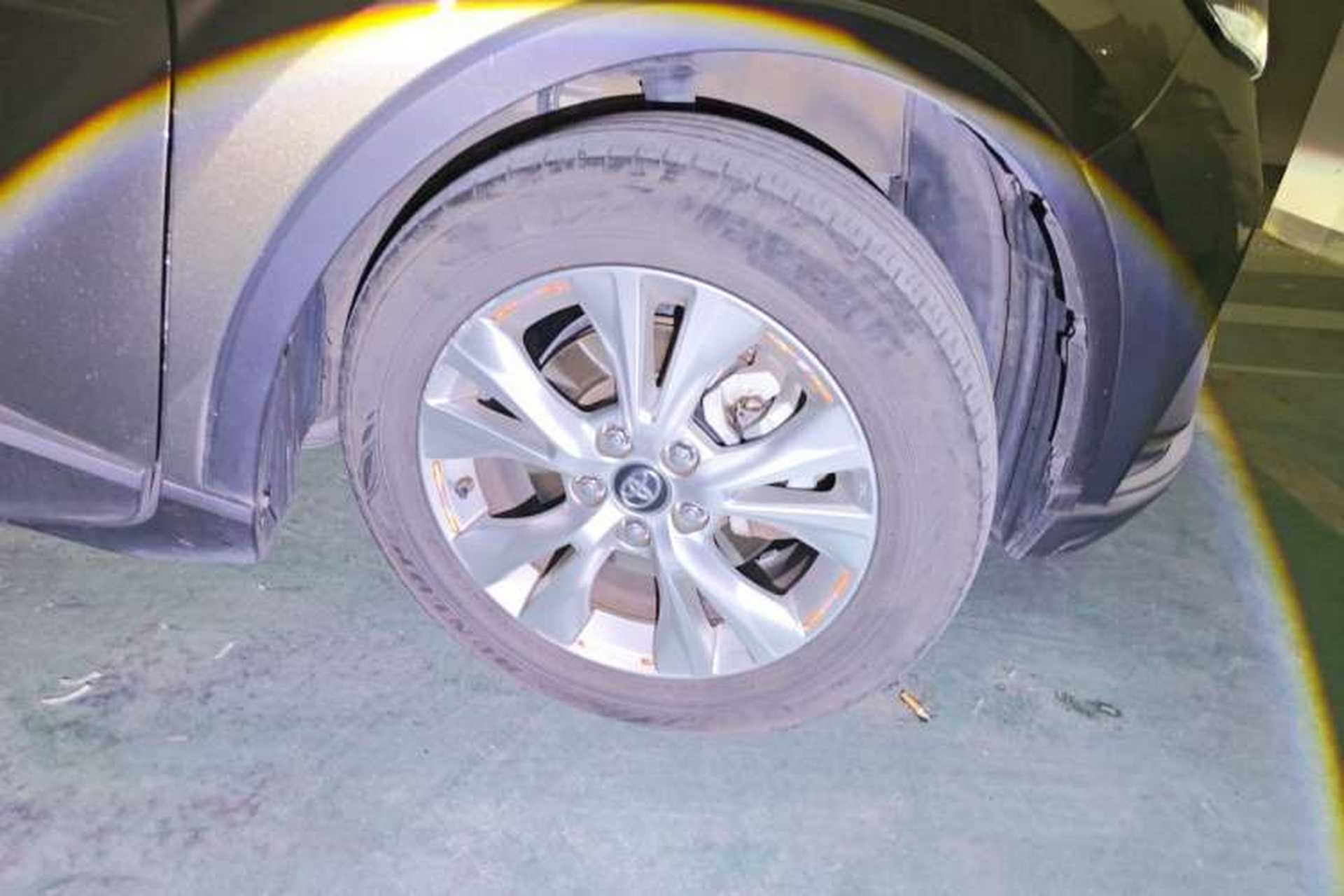 Used Toyota IZOA 2021 Dual-Motor 2.0L Yixiang Edition Right Front Wheel Hub