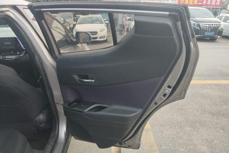 Used Toyota IZOA 2021 2.0L Enjoy Edition Right Rear Door Interior