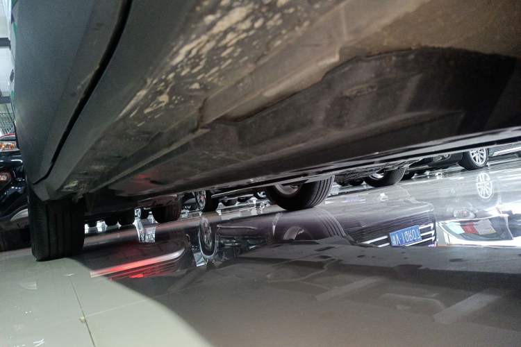 Used Toyota IZOA 2021 2.0L Enjoy Edition Right Side Sill