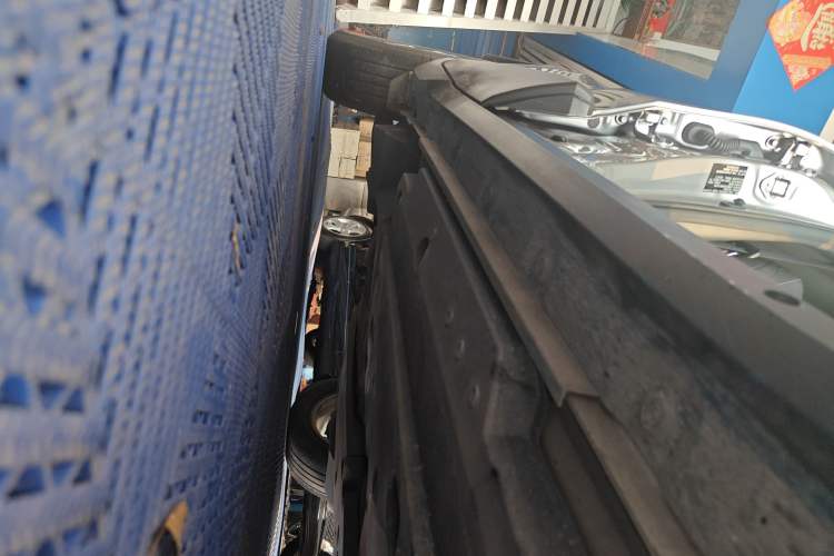 Used Toyota IZOA 2021 2.0L Enjoy Edition Right Side Sill