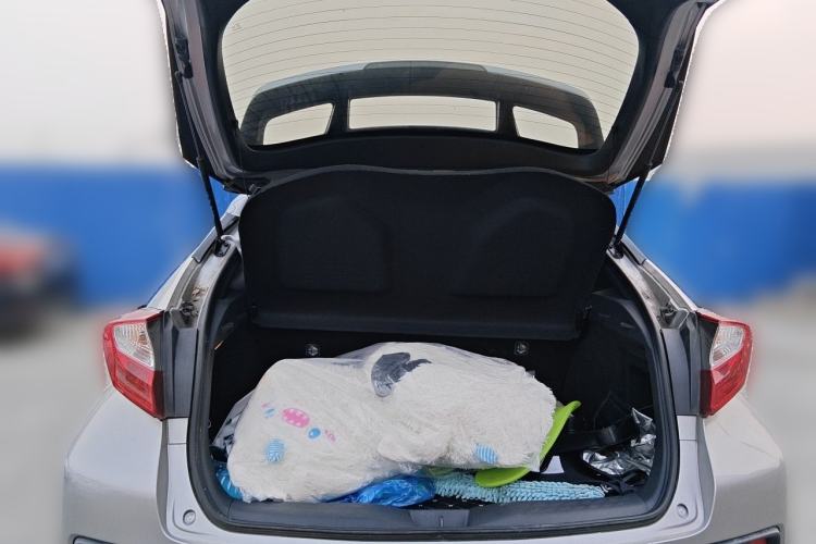 Used Toyota IZOA 2021 2.0L Enjoy Edition Trunk