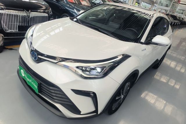 Used Toyota IZOA 2021 Dual-Motor 2.0L Yichi Edition