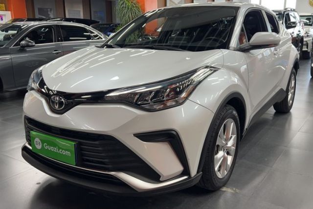 Used Toyota IZOA 2021 2.0L Enjoy Edition