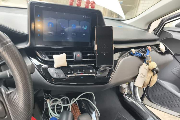 Used Toyota IZOA 2021 2.0L Yixing Version Audio And AC Panel