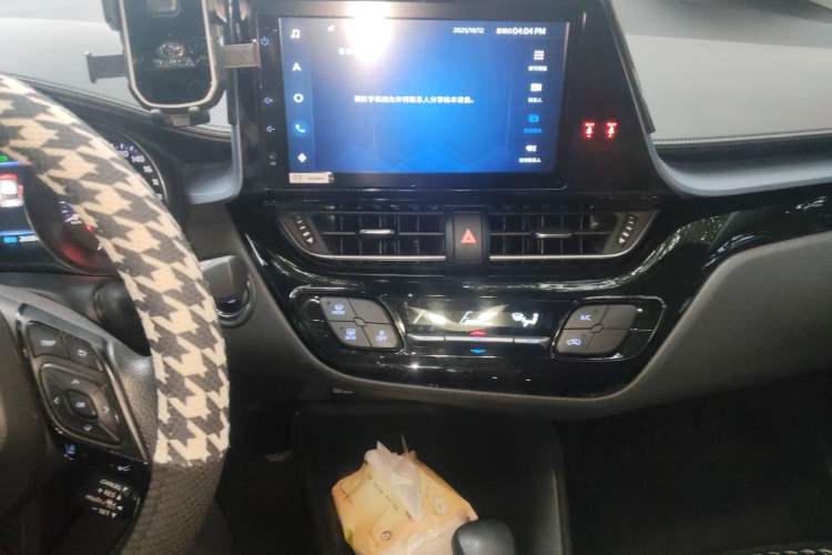 Used Toyota IZOA 2021 2.0L Enjoy Edition Audio And AC Panel