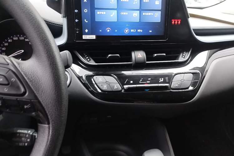 Used Toyota IZOA 2021 2.0L Enjoy Edition Audio And AC Panel