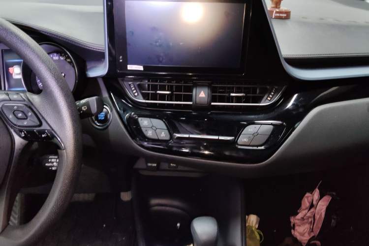 Used Toyota IZOA 2021 2.0L Enjoy Edition Audio And AC Panel