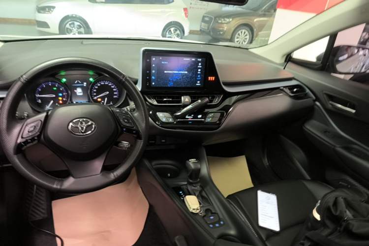 Used Toyota IZOA 2021 2.0L Yixing Version Audio And AC Panel