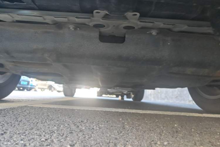 Used Toyota IZOA 2021 2.0L Enjoy Edition Chassis Front