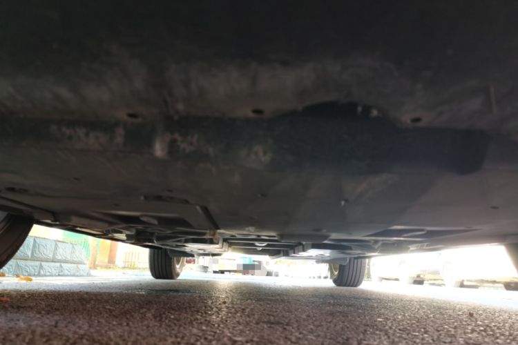 Used Toyota IZOA 2021 2.0L Yixing Version Chassis Front