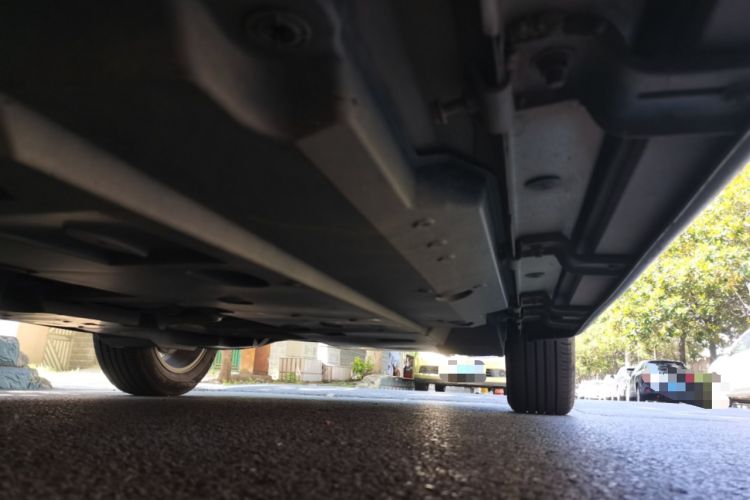 Used Toyota IZOA 2021 2.0L Yixing Version Chassis Front Left