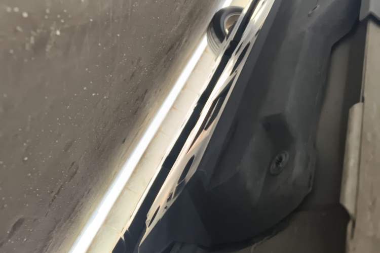Used Toyota IZOA 2021 2.0L Yixing Version Chassis Front Right