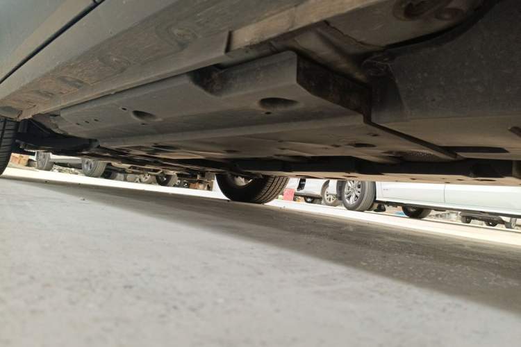 Used Toyota IZOA 2021 Dual-Motor 2.0L Yi Xing Edition Chassis Rear Left