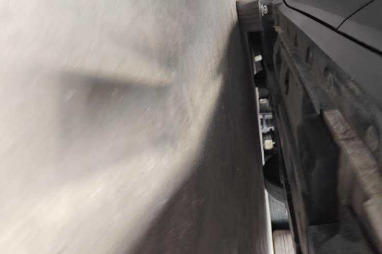 Used Toyota IZOA 2021 Dual-Motor 2.0L Yichi Edition Chassis Rear Left