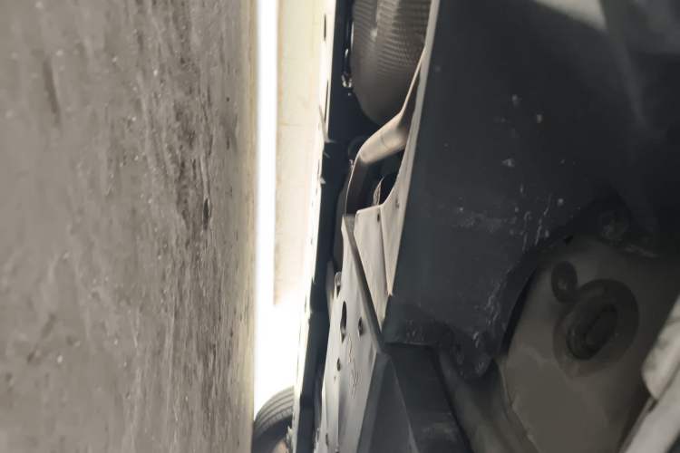 Used Toyota IZOA 2021 2.0L Yixing Version Chassis Rear Right