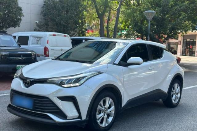Used Toyota IZOA 2021 2.0L Enjoy Edition