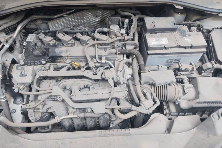 Used Toyota IZOA 2021 2.0L Enjoy Edition Engine Bay