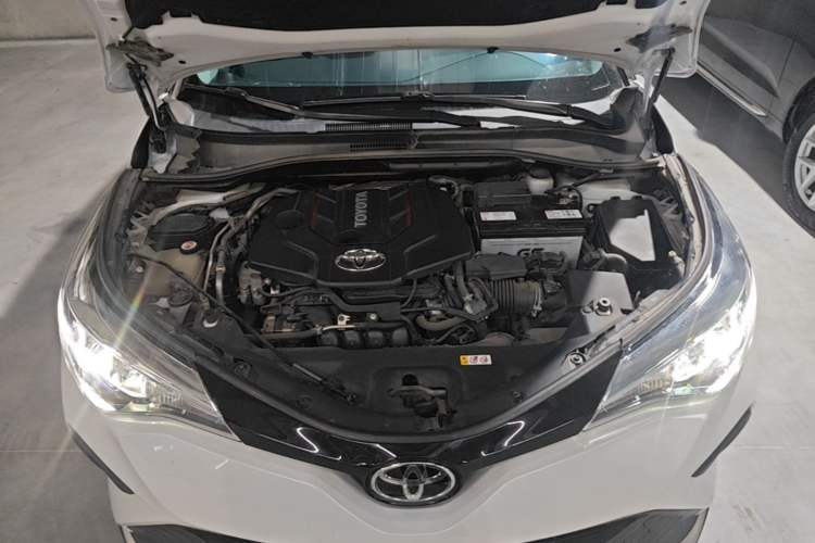 Used Toyota IZOA 2021 2.0L Enjoy Edition Engine Bay