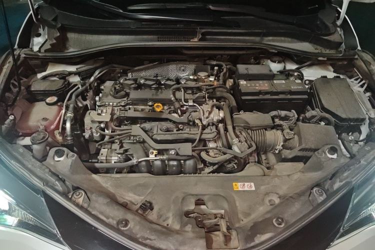 Used Toyota IZOA 2021 2.0L Enjoy Edition Engine Bay