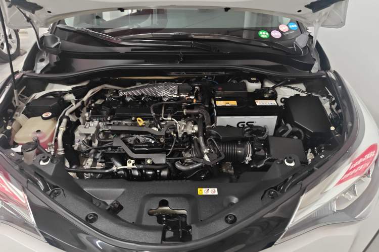 Used Toyota IZOA 2021 2.0L Enjoy Edition Engine Bay