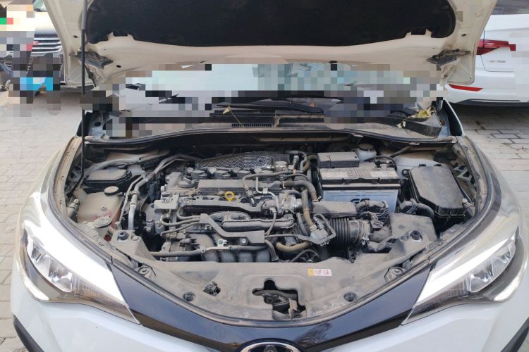 Used Toyota IZOA 2021 2.0L Enjoy Edition Engine Bay