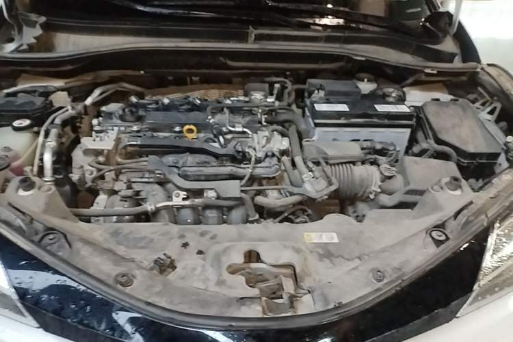Used Toyota IZOA 2021 2.0L Enjoy Edition Engine Bay