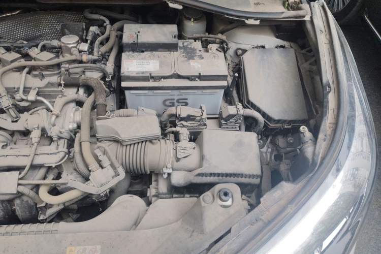 Used Toyota IZOA 2021 2.0L Enjoy Edition Engine Bay Left