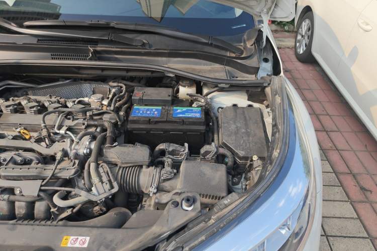 Used Toyota IZOA 2021 2.0L Yixing Version Engine Bay Left