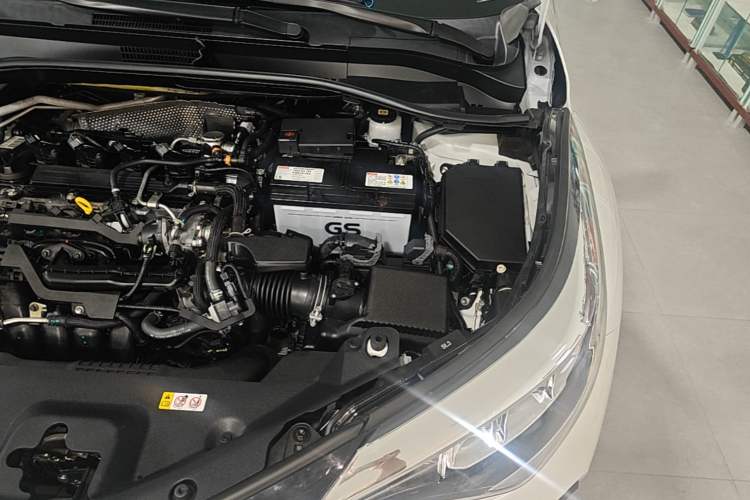 Used Toyota IZOA 2021 2.0L Enjoy Edition Engine Bay Left