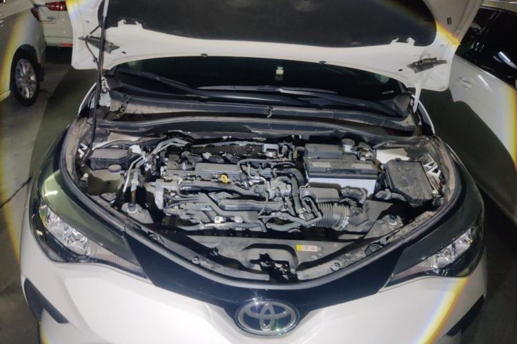 Used Toyota IZOA 2021 2.0L Enjoy Edition Engine Bay