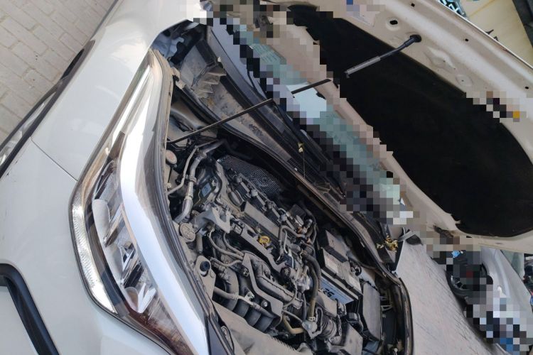 Used Toyota IZOA 2021 2.0L Enjoy Edition Engine Bay Right