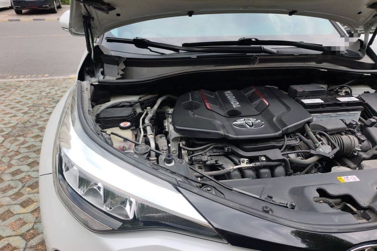 Used Toyota IZOA 2021 2.0L Enjoy Edition Engine Bay Right