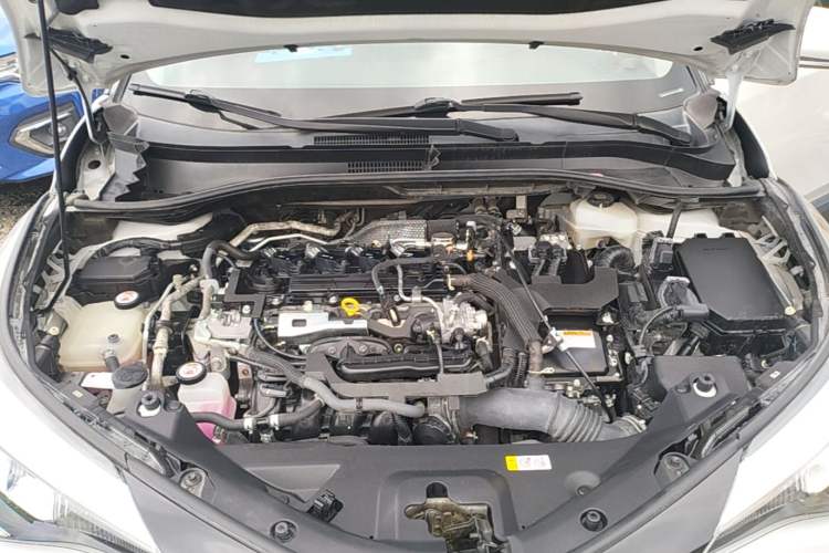 Used Toyota IZOA 2021 Dual-Motor 2.0L Yixiang Edition Engine Bay