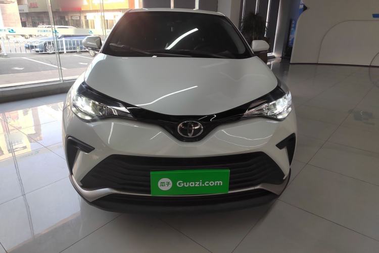 Used Toyota IZOA 2021 2.0L Yixing Version Exterior 1