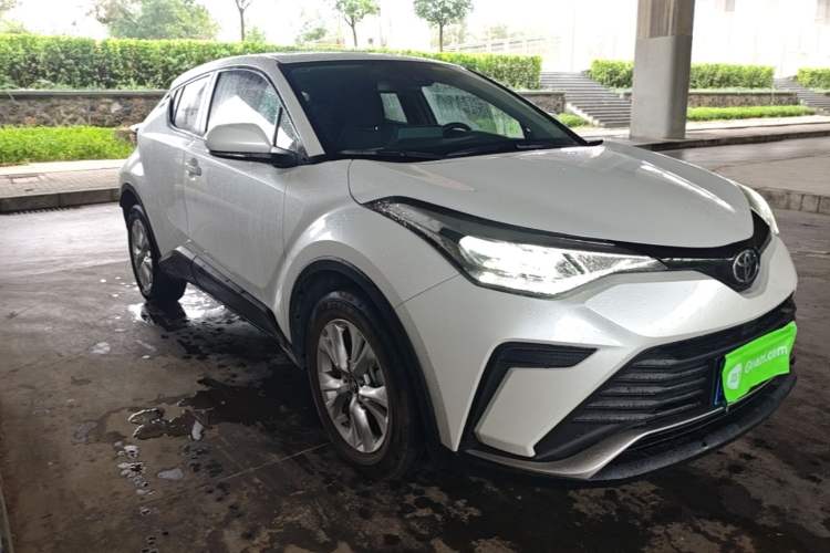 Used Toyota IZOA 2021 2.0L Enjoy Edition Exterior 1