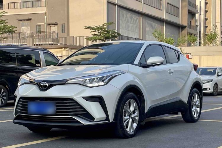 Used Toyota IZOA 2021 2.0L Enjoy Edition Exterior 1