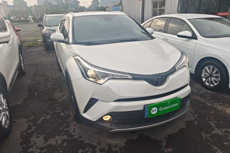 Used Toyota IZOA 2021 2.0L Yichi SPORT Exterior 1