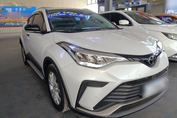 Used Toyota IZOA 2021 2.0L Enjoy Edition Exterior 1