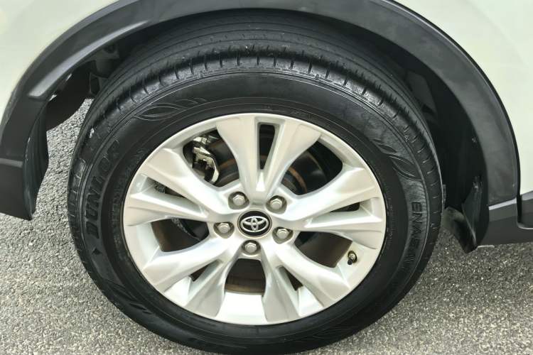 Used Toyota IZOA 2021 Dual-Motor 2.0L Yixiang Edition Exterior 11