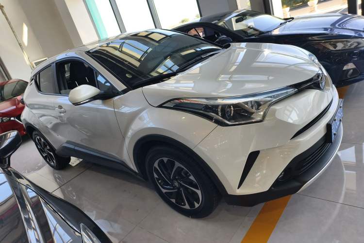 Used Toyota IZOA 2021 2.0L Yidong Edition Exterior 2