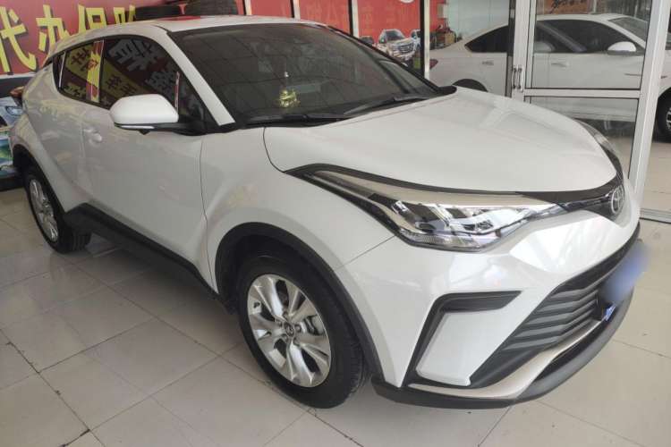 Used Toyota IZOA 2021 2.0L Enjoy Edition Exterior 2